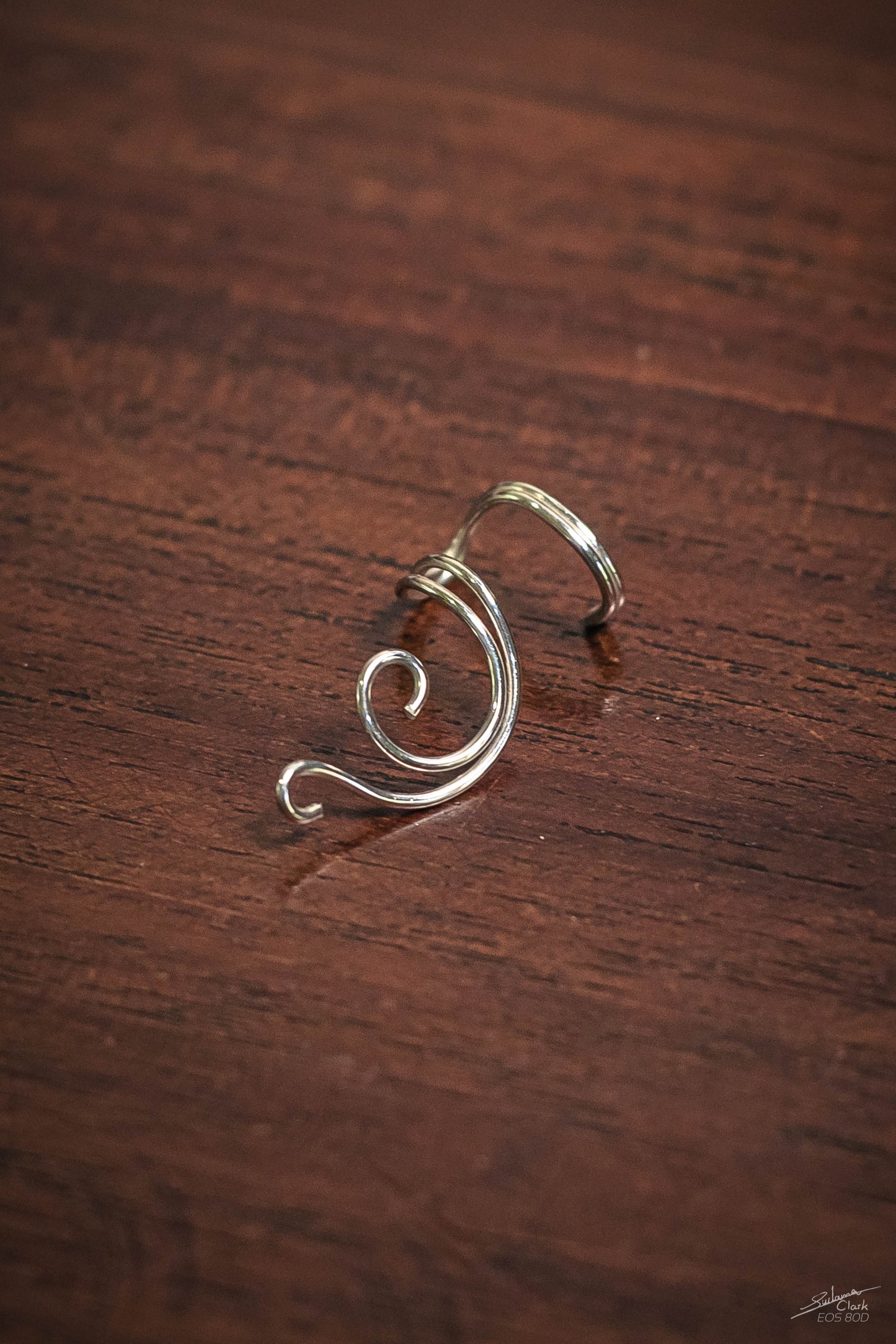 Ear Cuff Double Swirl